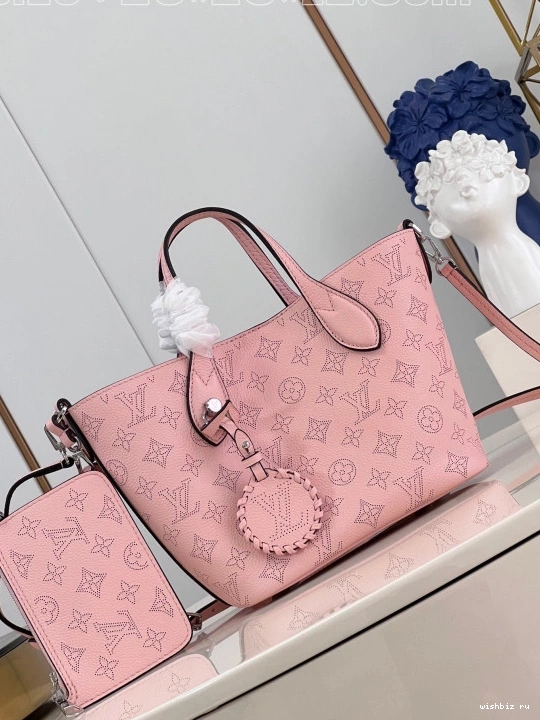WIS VUITTON PM BLOSSOM LOUIS 0713